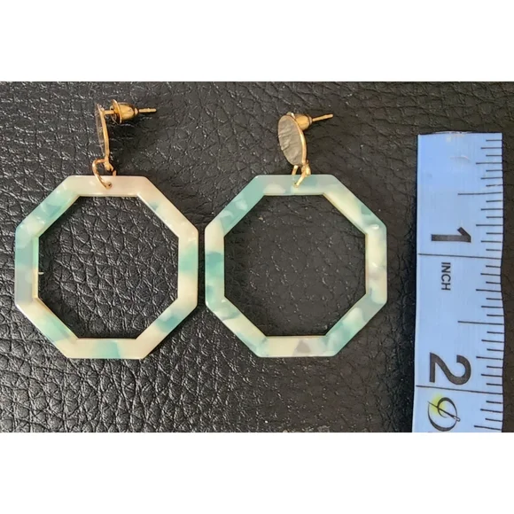 New Women's Fashion Pierced Earrings Octagonal Acrylic Teal & Cream Gold-Tone - Picture 3 of 3